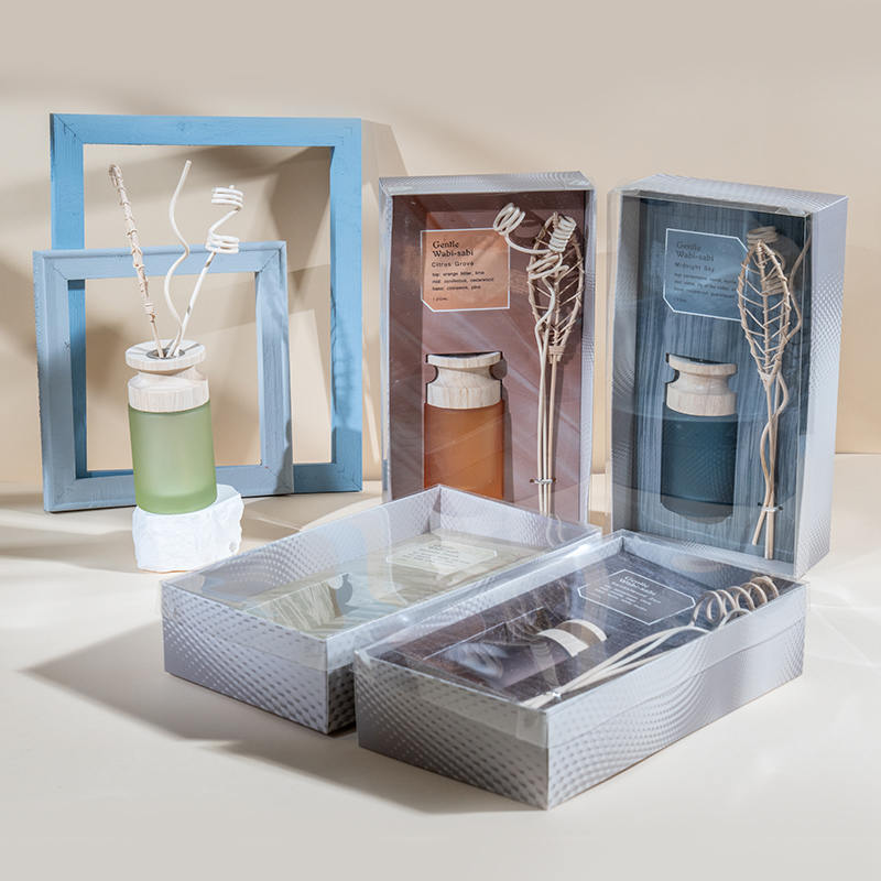 나무 스틱이 포함된 높은 원통형 유리 플라스크 프리미엄 리드 디퓨저 - 아로마 디퓨저 공급업체