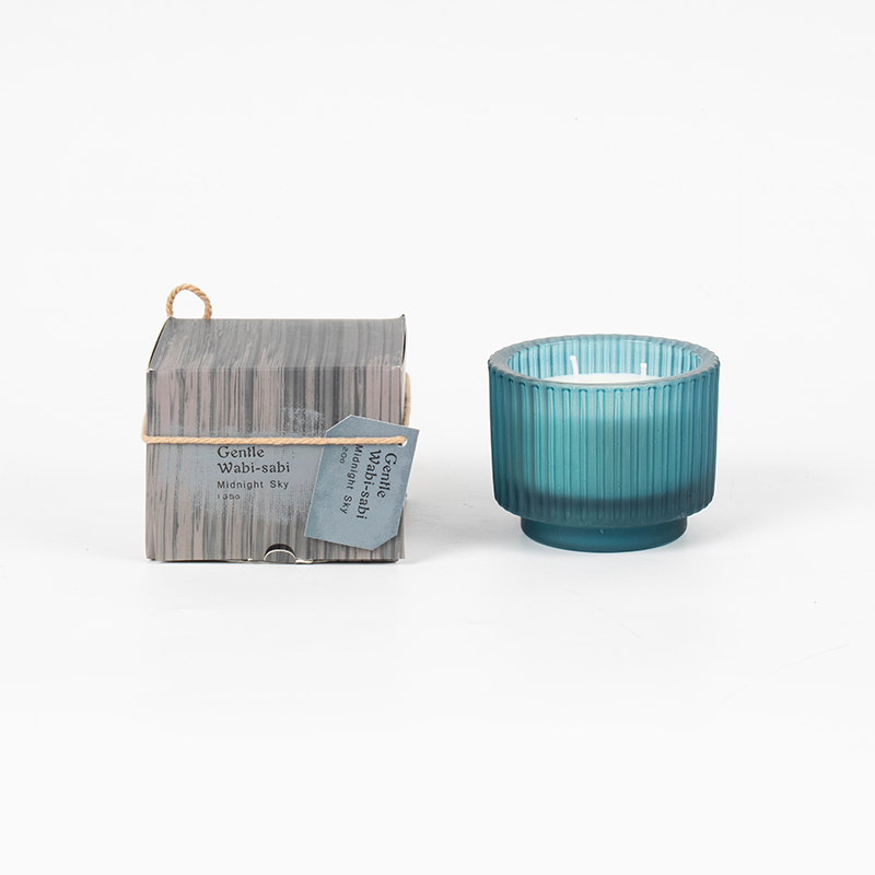 세로 줄무늬 향초가 있는 둥근 유리 캔들컵 - 에코 소이왁스 캔들 판매점